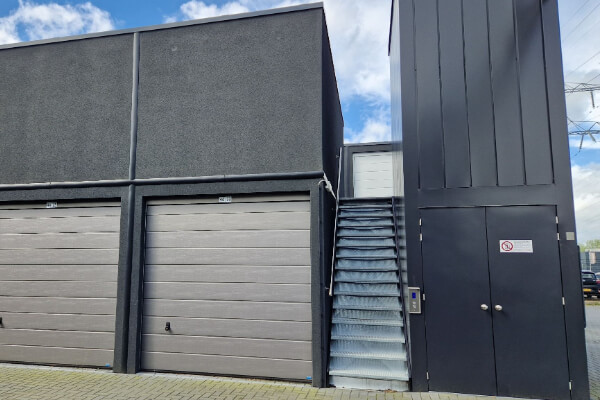 Garageboxen toegang tot verdieping